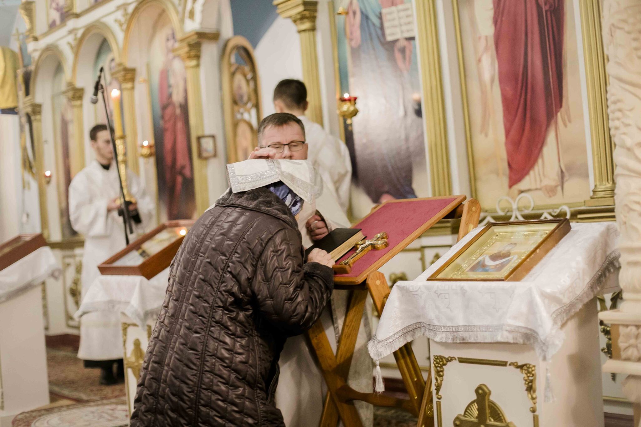 Фото храма. Крещение фото 19.01.2023 в храме сегодня. Иордан при храме. Храм Покрова.